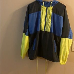 Light Windbreaker😎